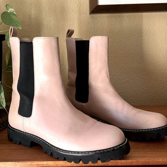 J Crew Gwen lug sole Chelsea boots - Picture 2 of 8